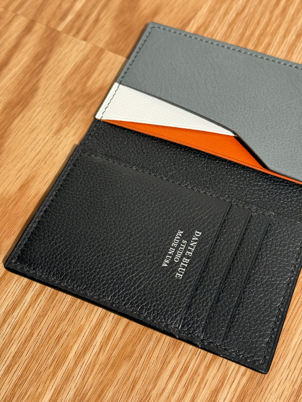 Timber Coast 4588 Pocket Organizer